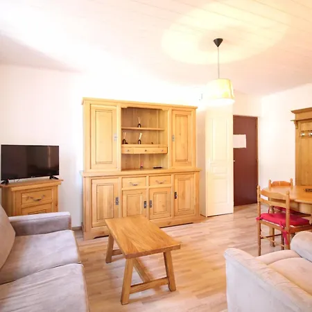 Апартаменты Appartement 55m² centre Mont-Dore, 2 chambres, parking, animaux admis - FR-1-415-194