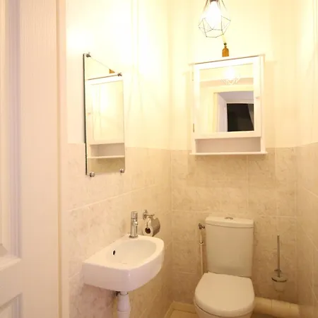 Апартаменты Appartement 55m² centre Mont-Dore, 2 chambres, parking, animaux admis - FR-1-415-194 Ле-Мон-Дор