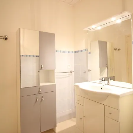 55m² Centre Mont-dore, 2 Chambres, Parking, Animaux Admis - Fr-1-415-194 Апартаменты Ле-Мон-Дор