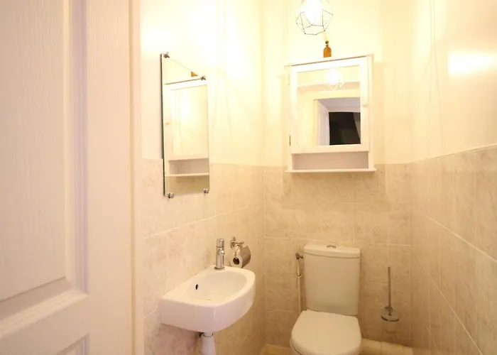 아파트 Appartement 55M² Centre Mont-Dore, 2 Chambres, Parking, Animaux Admis - Fr-1-415-194 르몽도레